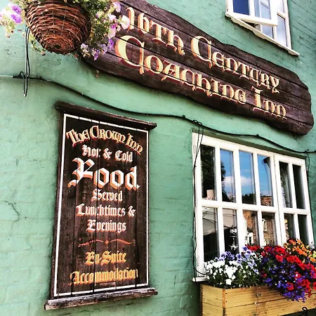 The Crown 4*
