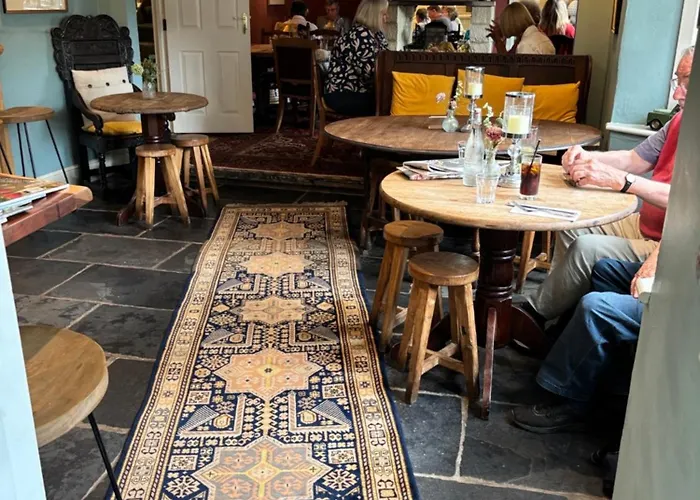 The Crown 4* Roecliffe