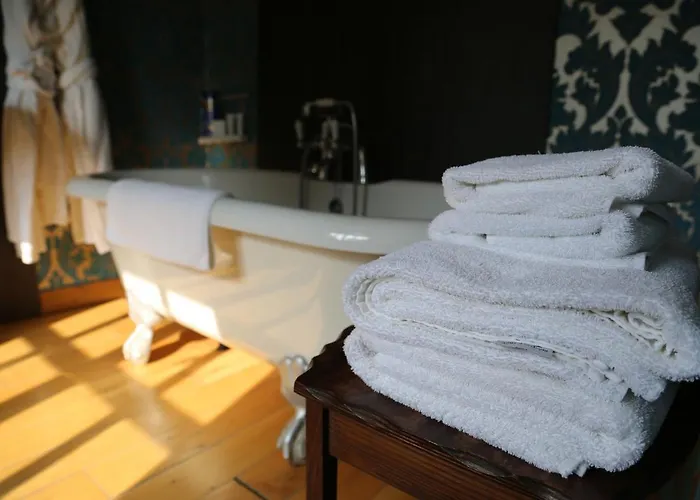 The Crown Hotel Roecliffe