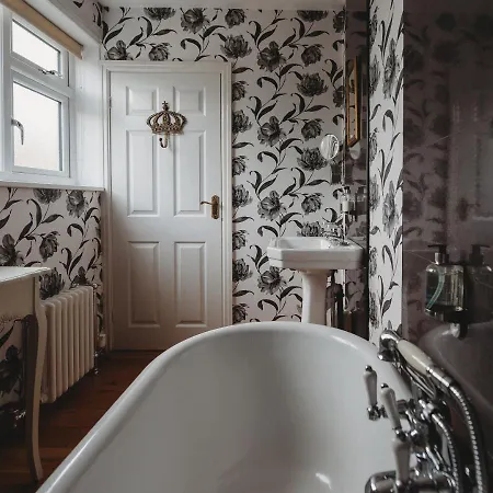 The Crown Roecliffe Inn Harrogate