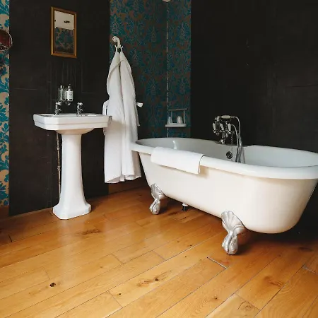 The Crown Roecliffe Inn Harrogate