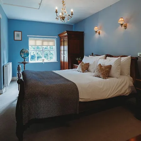 The Crown Roecliffe Harrogate