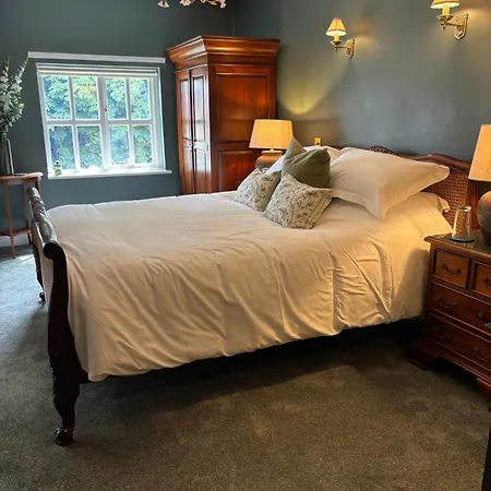 Hotel The Crown Roecliffe